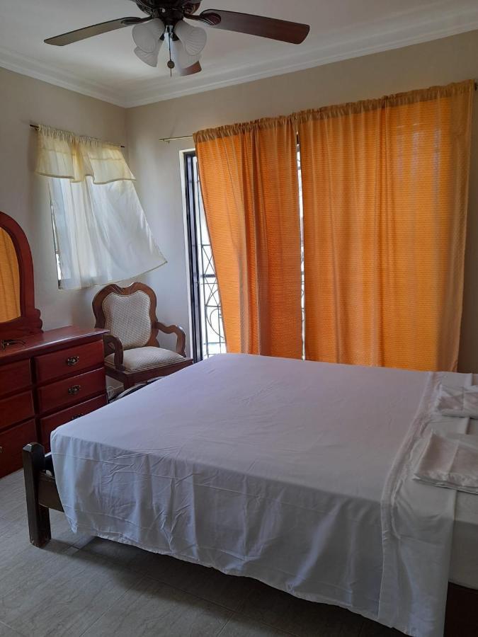 Residencial Flor De Bayahibe Apartment Bagian luar foto