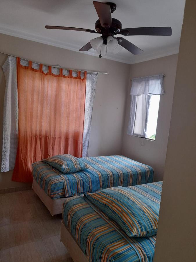 Residencial Flor De Bayahibe Apartment Bagian luar foto